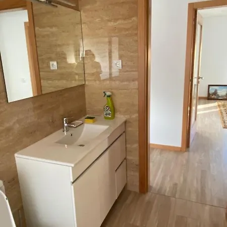 Vakantiehuis Vivenda Caixilao Casa Com 3 Quartos *