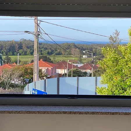 Vivenda Caixilao Casa Com 3 Quartos *