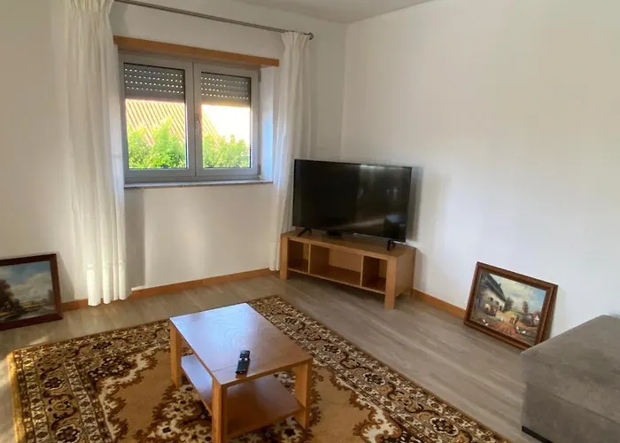 בית נופש Vivenda Caixilao Casa Com 3 Quartos