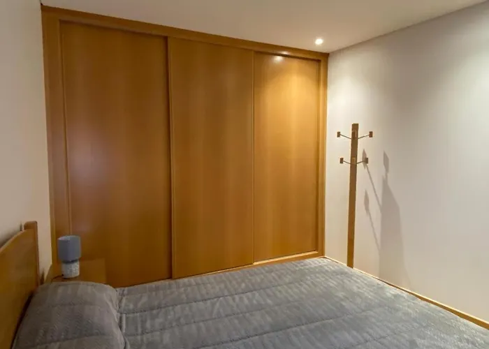 Vivenda Caixilao Casa Com 3 Quartos בית נופש