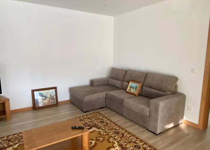 Vivenda Caixilao Casa Com 3 Quartos Viana do Castelo